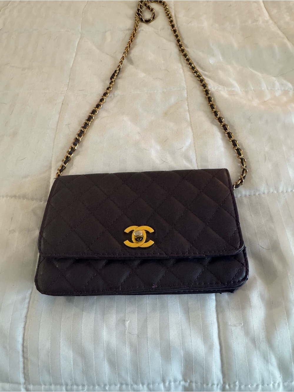Chanel Quilted Chain Shoulder Bag in Dark eggplant with Gold Hardware